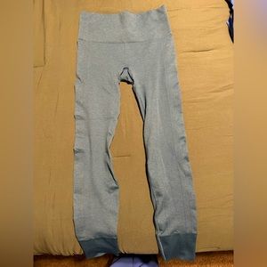 Lulu lemon teal bluish/green leggings